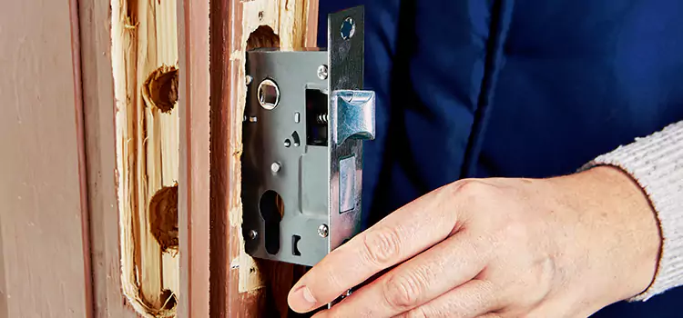 Garage Door Lock Replacement Mission Bend
